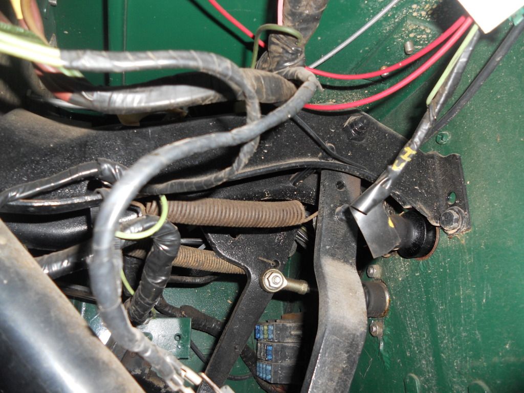 Swinging pedal install, steering column location early CJ ECJ5